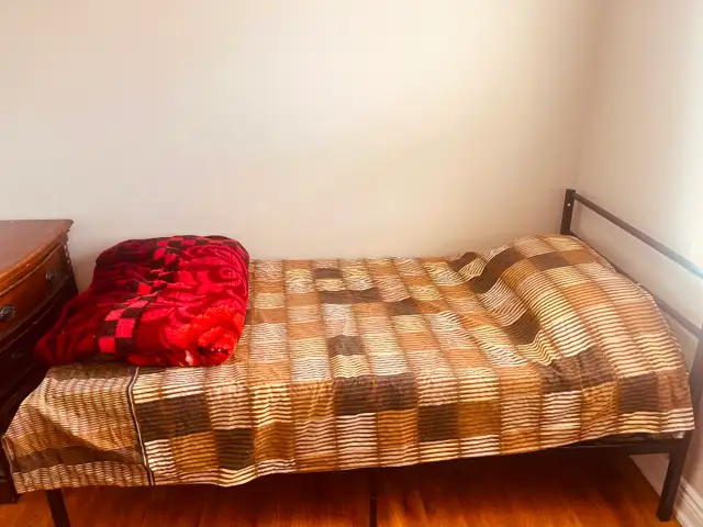 Furnished room for rent - Photo 2