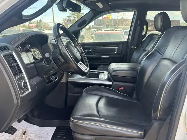 2018 RAM 3500 LIMITED LONGHORN MEGACAB / ONE OWNER ACCIDENT FREE - Photo 12