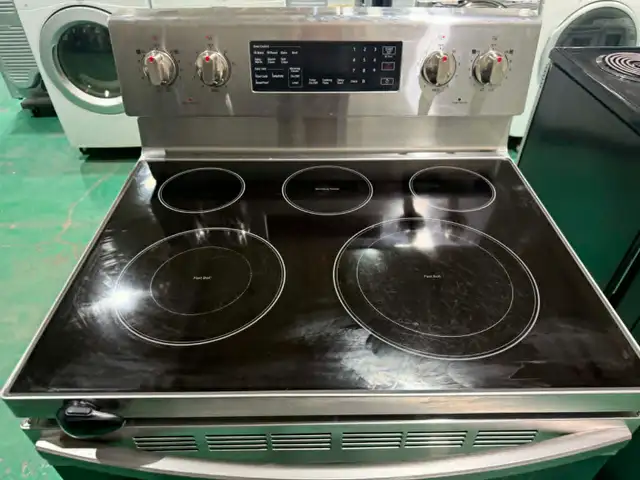 Reconditioned Samsung Glass Top Stove ($555 only) Free Delivery - Photo 3