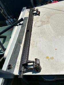 ONE SET OF BED RAIL /WHEELSAS PICTURED