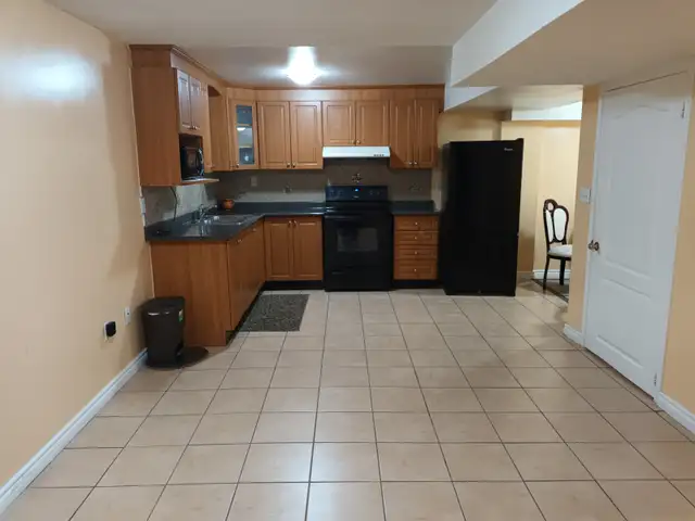 Two bedrooms basement apartment for rent : Brampton
