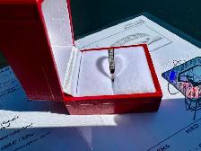 #819 - 10kt White Gold, 1/2 Carat Diamond Band, Size 6 - Photo 3