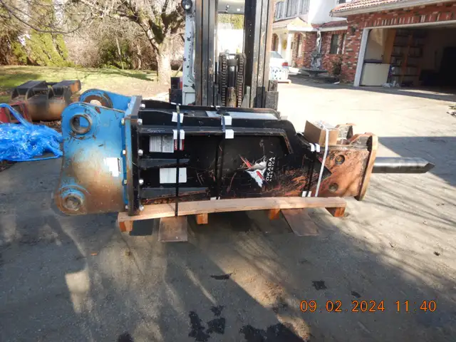 Premium Excavator Attachments, Buckets, Breakers. Demolition - Photo 7