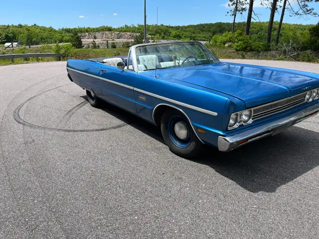1969 Plymouth Fury 3 convertible - Photo 3