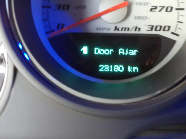 2009 DODGE CHALLENGER SRT8 - Photo 5