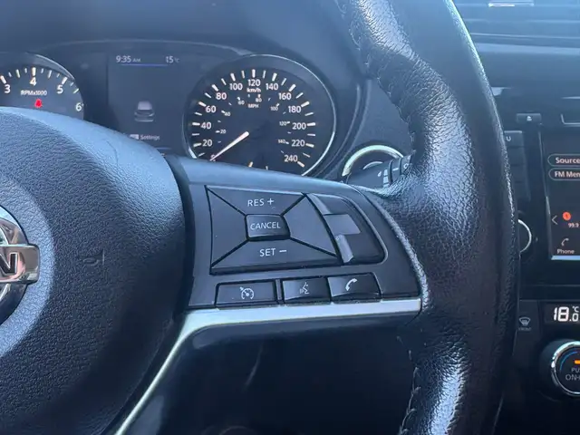 2020 NISSAN QASHQAI SV - SUNROOF – BACK-UP CAMERA – HEATED SEATS - Photo 14