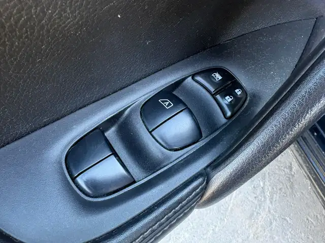 2020 NISSAN QASHQAI SV - SUNROOF – BACK-UP CAMERA – HEATED SEATS - Photo 16