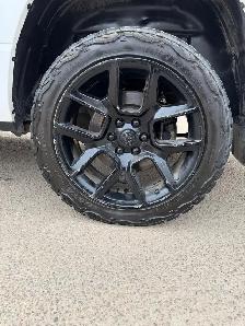 2019 Ram 1500 SPORT 4X4 / 5.7L HEMI / ONE OWNER - Photo 9