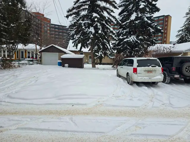Parking Spot by U of A, Cross Cancer and Hospital