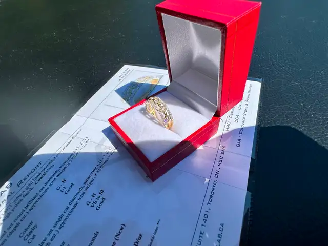 #839 - 14kt Yellow Gold, .39 Carat Diamond Band, Size 7 - Photo 5