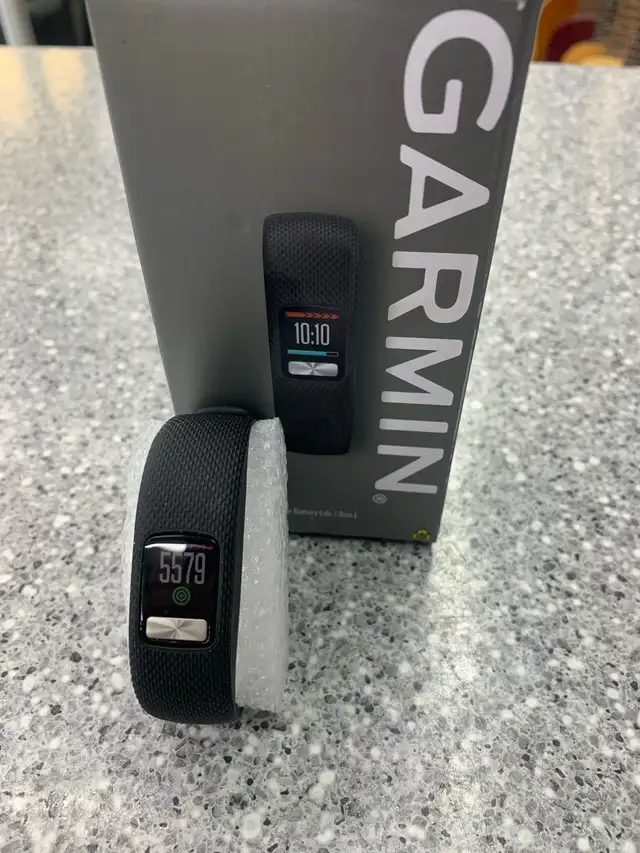 Garmin Vivofit 4 Activity Watch - Photo 2