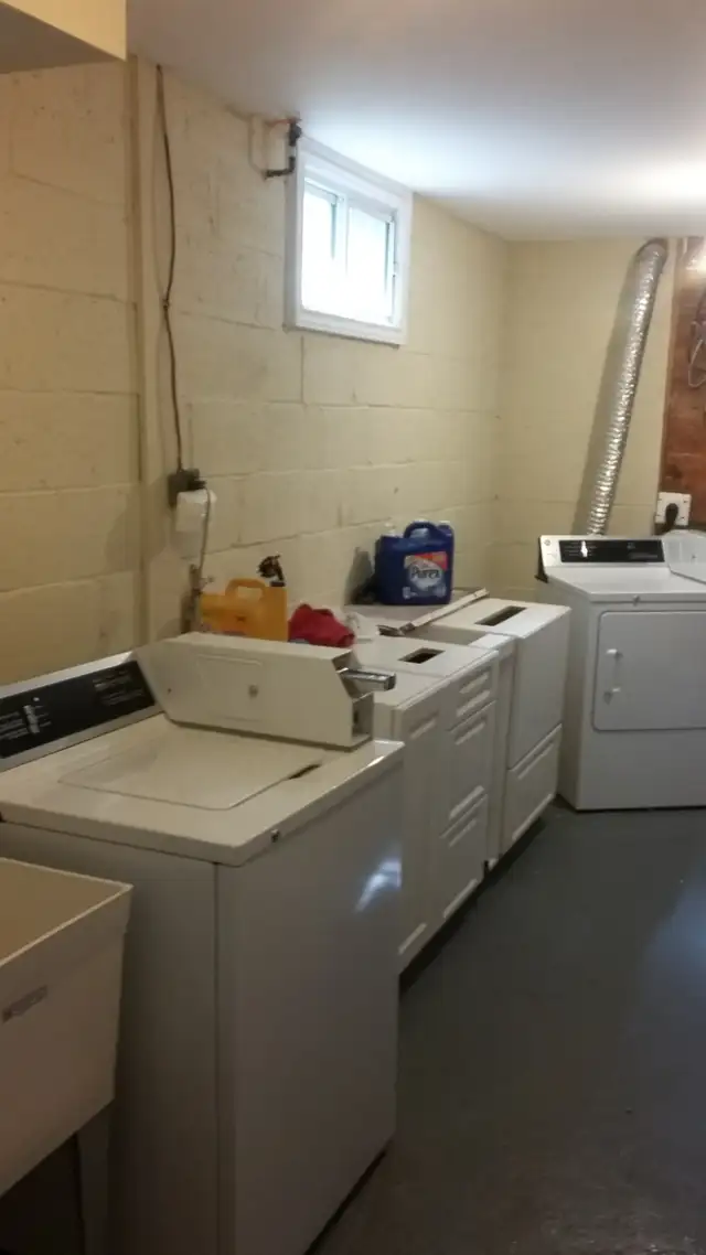For Rent  1 Bedroom Apartment - Photo 5
