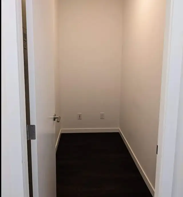 JOYCE-COLLINGWOOD AREA, 1-BEDROOM/1-BATHROOM UNIT FOR RENT - Photo 13