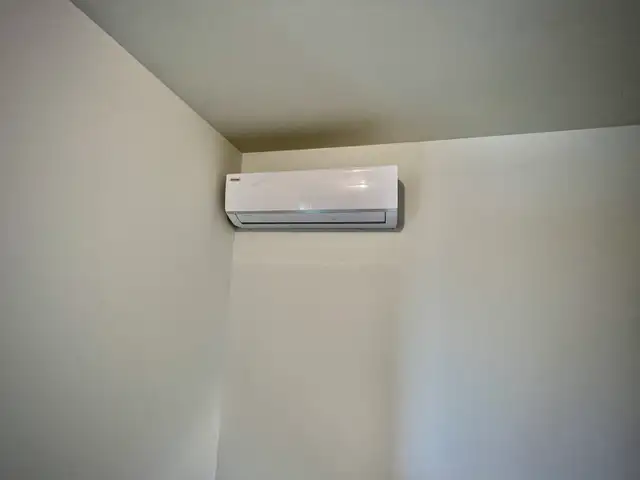 Grand 4 1/2 sur deux étages - Photo 6
