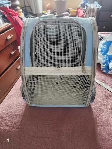 Pet carrier  small dog or cat back pack style - Photo 4