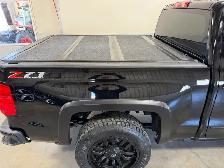 2018 Chevrolet Silverado 1500 LT-Z71 / 4x4 / Crew / Local - Photo 8