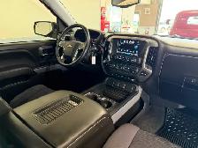 2018 Chevrolet Silverado 1500 LT-Z71 / 4x4 / Crew / Local - Photo 13
