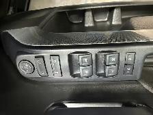 2018 Chevrolet Silverado 1500 LT-Z71 / 4x4 / Crew / Local - Photo 15