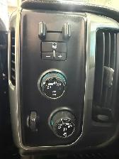 2018 Chevrolet Silverado 1500 LT-Z71 / 4x4 / Crew / Local - Photo 16