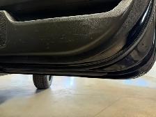 2018 Chevrolet Silverado 1500 LT-Z71 / 4x4 / Crew / Local - Photo 28