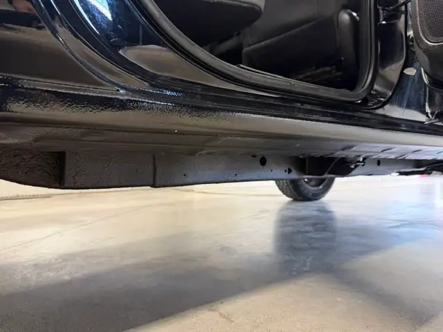 2018 Chevrolet Silverado 1500 LT-Z71 / 4x4 / Crew / Local - Photo 29