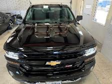 2018 Chevrolet Silverado 1500 LT-Z71 / 4x4 / Crew / Local - Photo 32