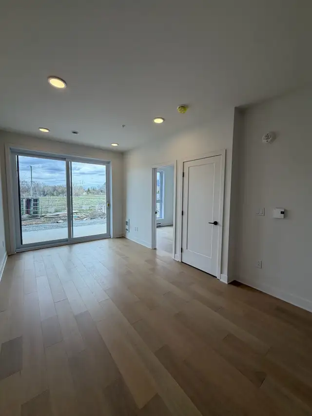 Condo neuf à louer à Otterburn Park/Rive-sud - Photo 6