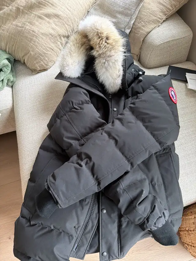 Canada Goose Jacket