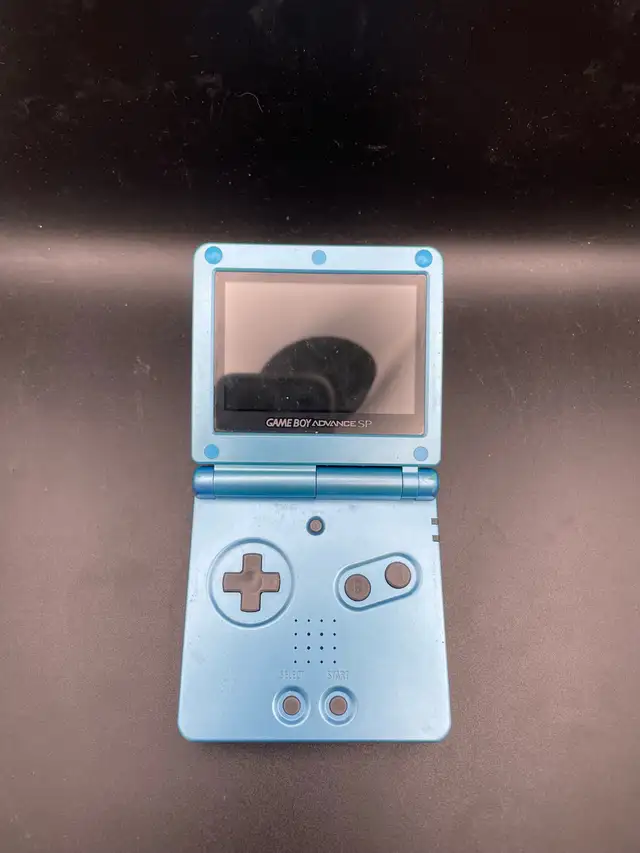 AS-IS ROUGH GAMEBOY ADVANCE SP - Photo 2