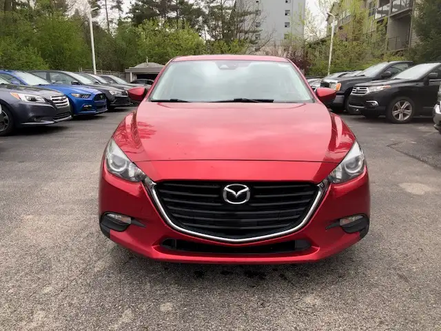 2018 Mazda Mazda3 GS NO ACCIDENTS - Photo 2
