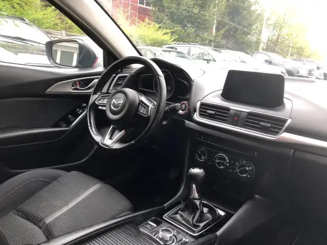 2018 Mazda Mazda3 GS NO ACCIDENTS - Photo 13