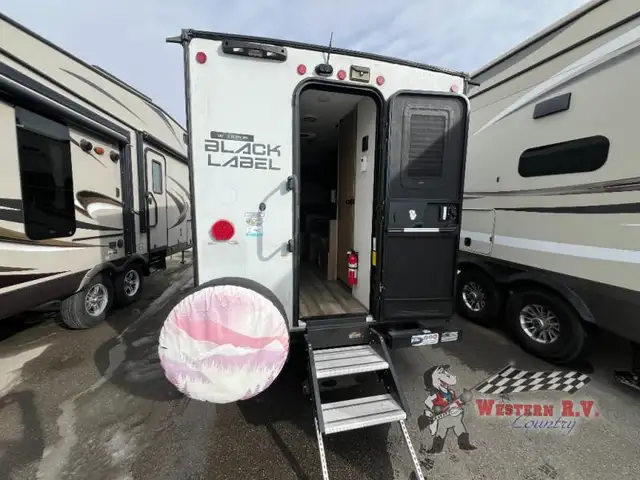 2023 Forest River RV Cherokee Wolf Pup Black Label 14CCBL - Photo 5