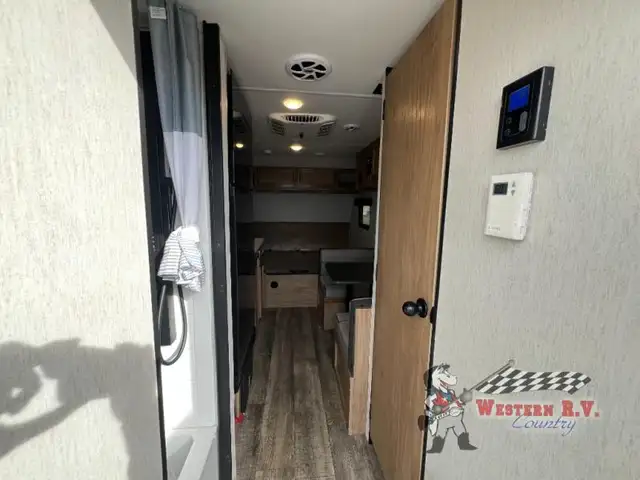 2023 Forest River RV Cherokee Wolf Pup Black Label 14CCBL - Photo 6