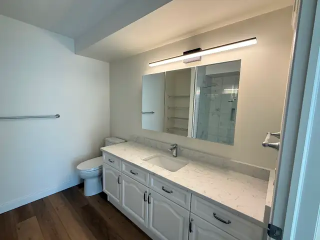 Luxury MillCreek Ravine Facing Suite Available! ✨ - Photo 9