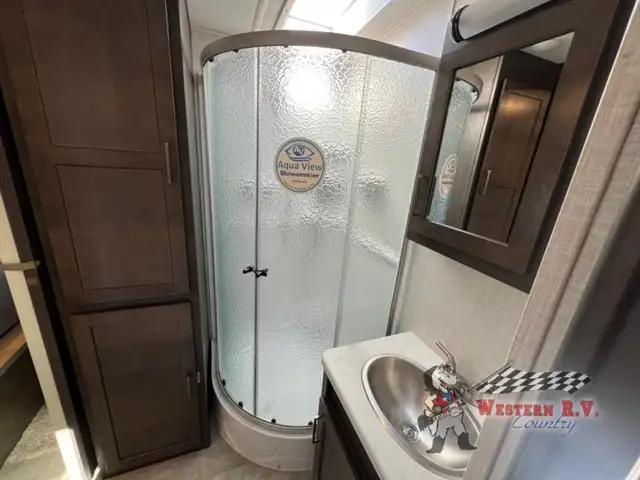 2021 Forest River RV Rockwood Signature Ultra Lite 8324SB - Photo 14