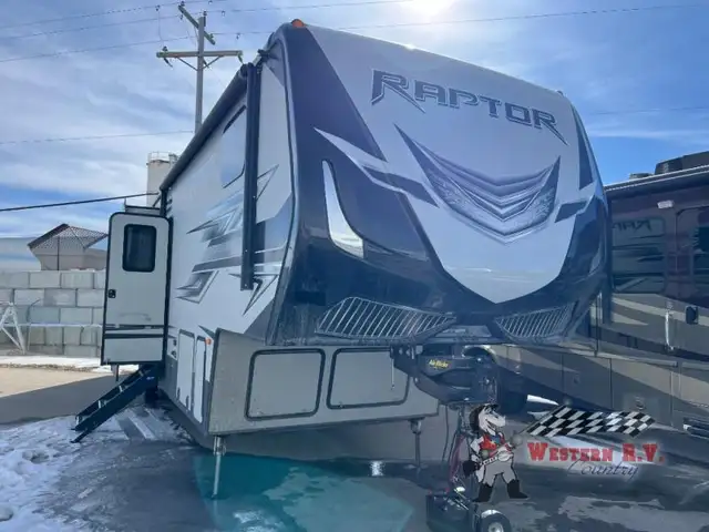 2018 Keystone RV Raptor 353TS - Photo 3