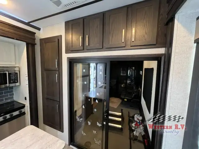 2018 Keystone RV Raptor 353TS - Photo 12