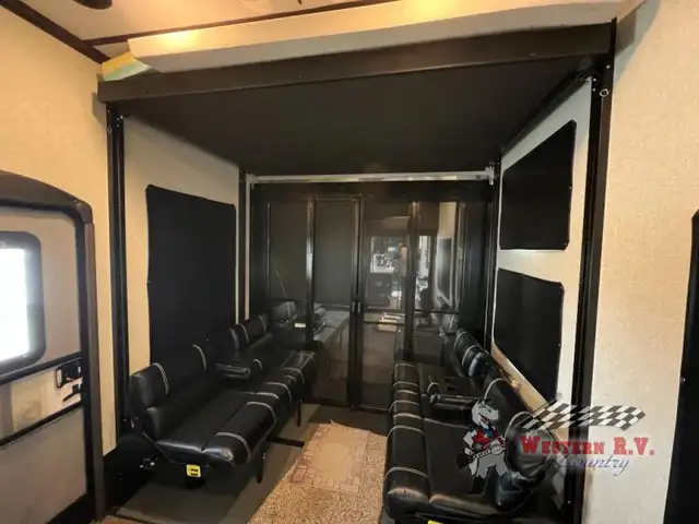 2018 Keystone RV Raptor 353TS - Photo 14
