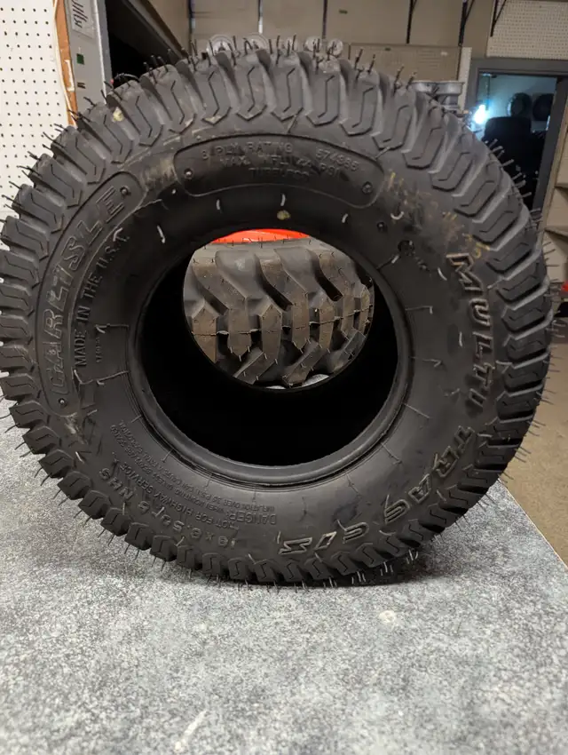 Carlisle 18x8.50-8 Turf Tire - Photo 2