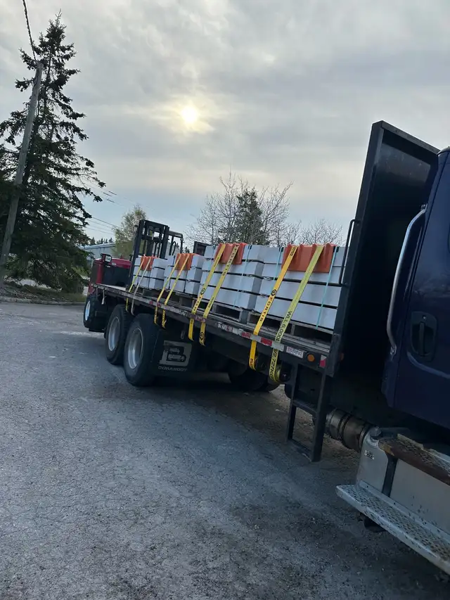 AZ DZ Flatbed driver for local