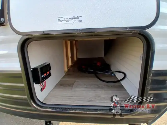 2024 Shasta RVs Compact 16BH - Photo 6