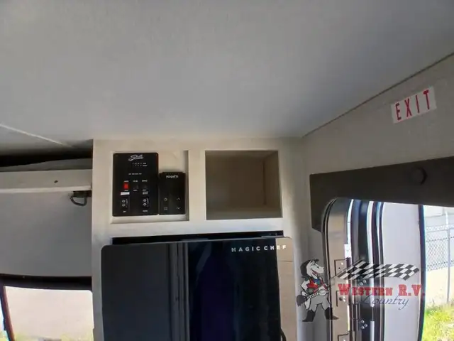 2024 Shasta RVs Compact 16BH - Photo 27