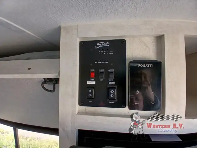 2024 Shasta RVs Compact 16BH - Photo 28