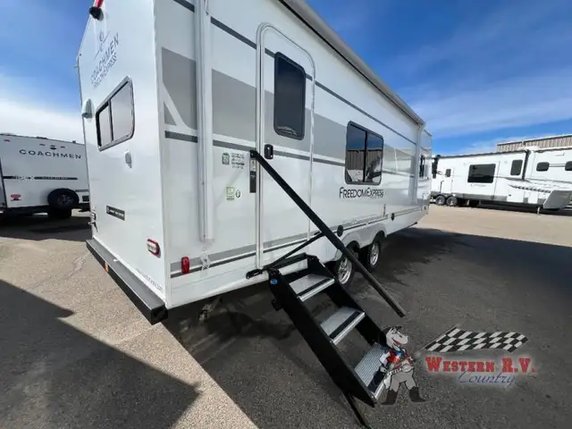 2026 Coachmen RV Freedom Express Ultra Lite 245RKS - Photo 5