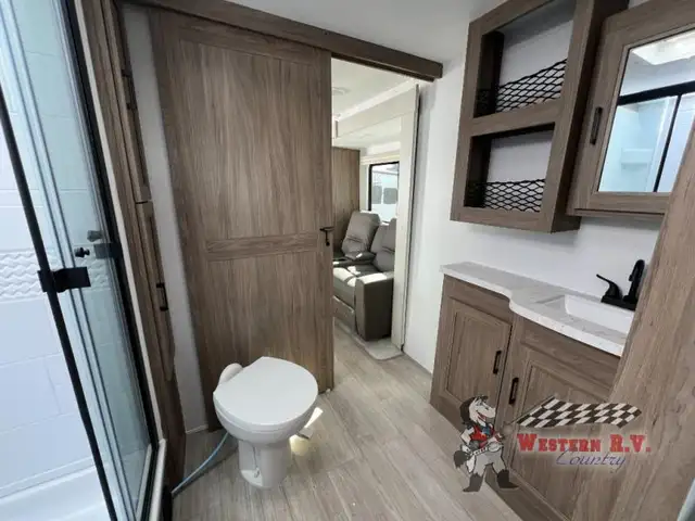 2026 Coachmen RV Freedom Express Ultra Lite 245RKS - Photo 17