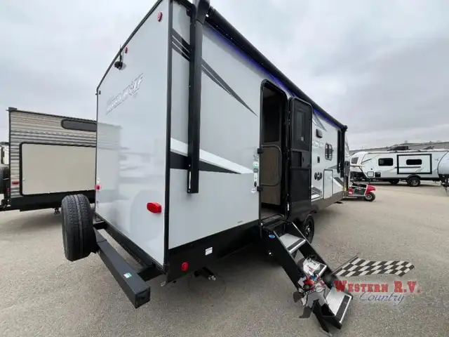 2022 Forest River RV Cherokee Alpha Wolf 22SW-L - Photo 6