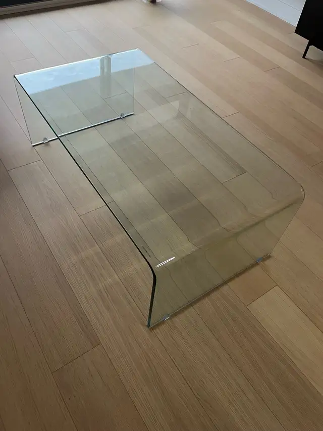 coffee table - Photo 2