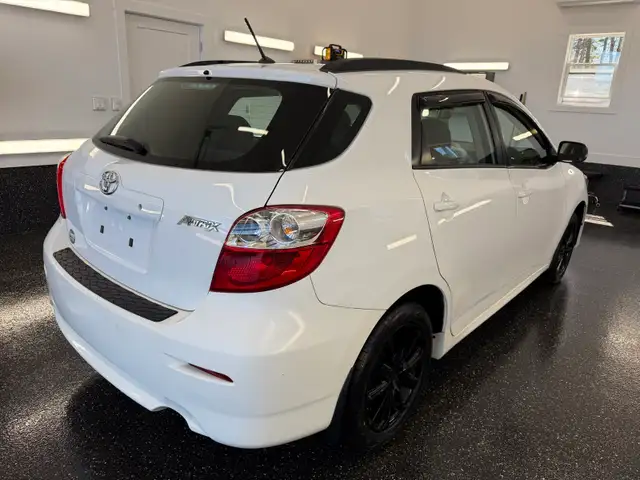 2014 Toyota matrix - Photo 3