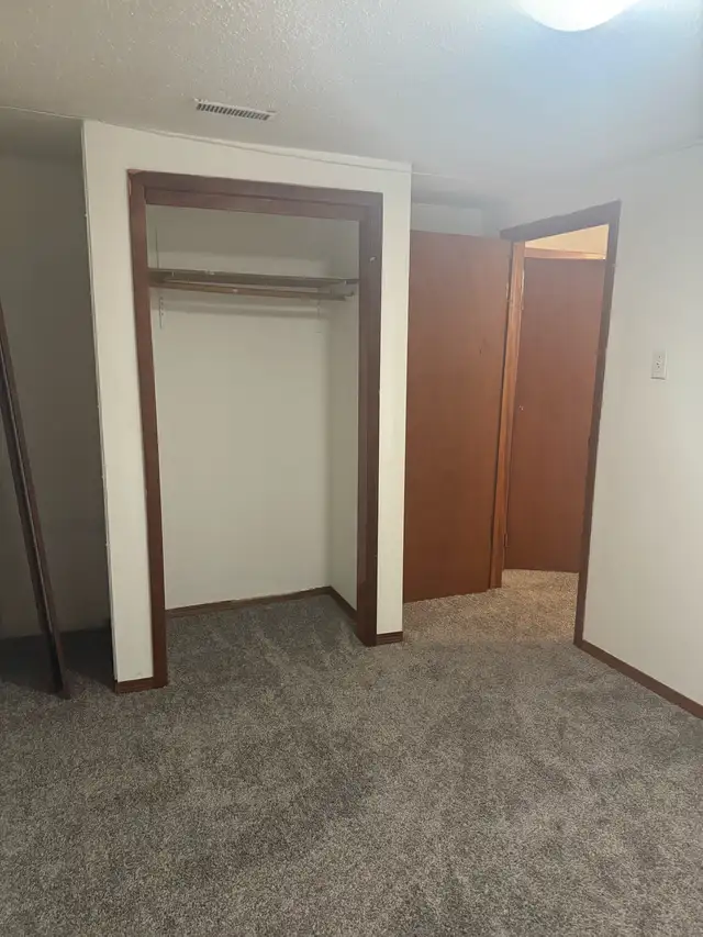 2 Bedroom Basement for rent -$1100 - Photo 6