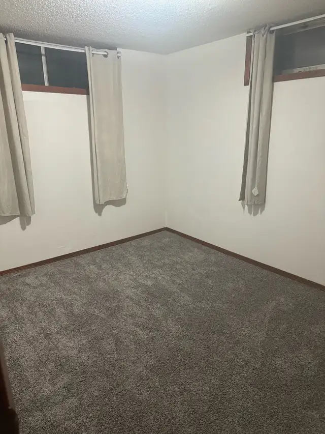 2 Bedroom Basement for rent -$1100 - Photo 8